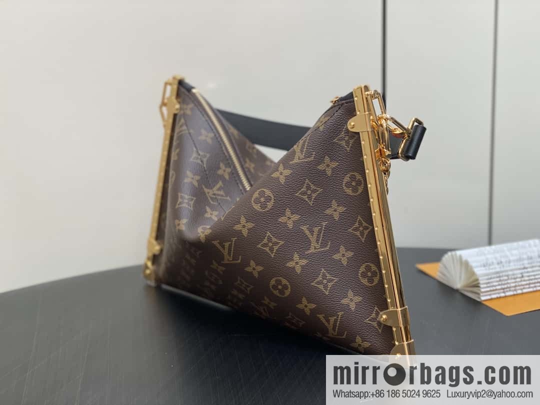 [Boutique‑grade] M12075 presbyopia, this Lucky Trunk handbag will be displayed in autumn and winter 2024