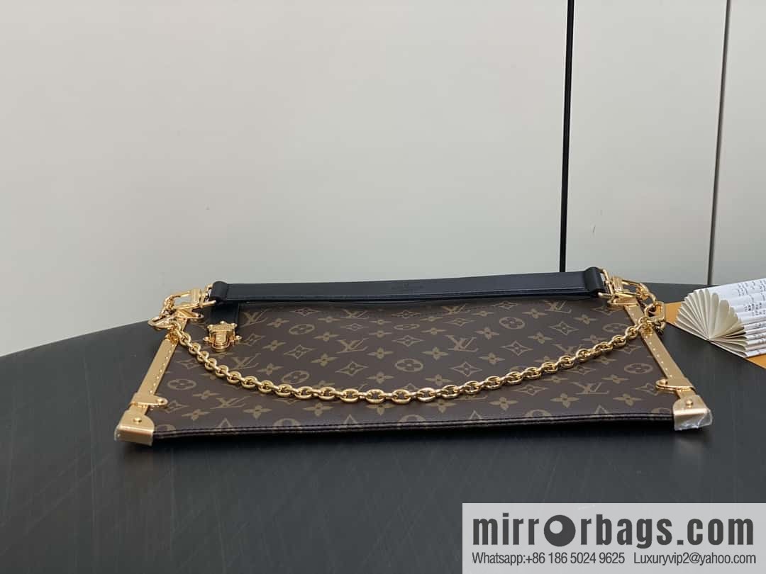 [Boutique‑grade] M12075 presbyopia, this Lucky Trunk handbag will be displayed in autumn and winter 2024