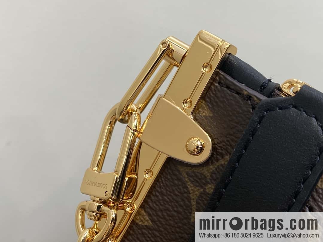 [Boutique‑grade] M12075 presbyopia, this Lucky Trunk handbag will be displayed in autumn and winter 2024