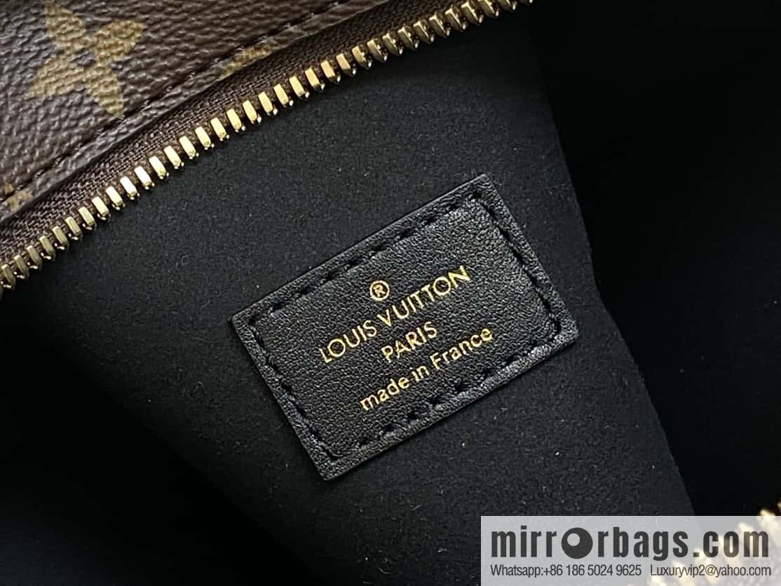 [Boutique‑grade] M12075 presbyopia, this Lucky Trunk handbag will be displayed in autumn and winter 2024