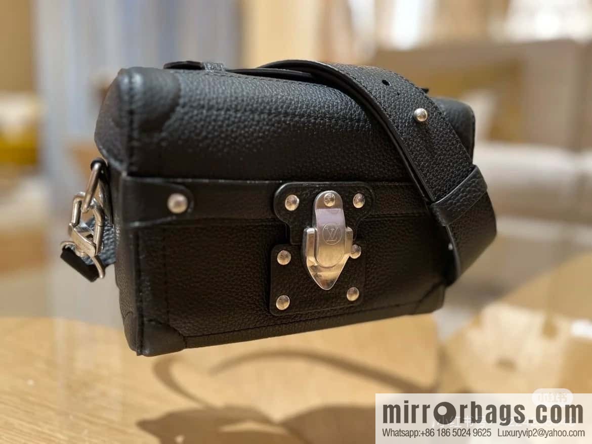 [Boutique‑grade] M11516 black full leather, men's bag box bag series, the new Soul Trunk handbag of the season