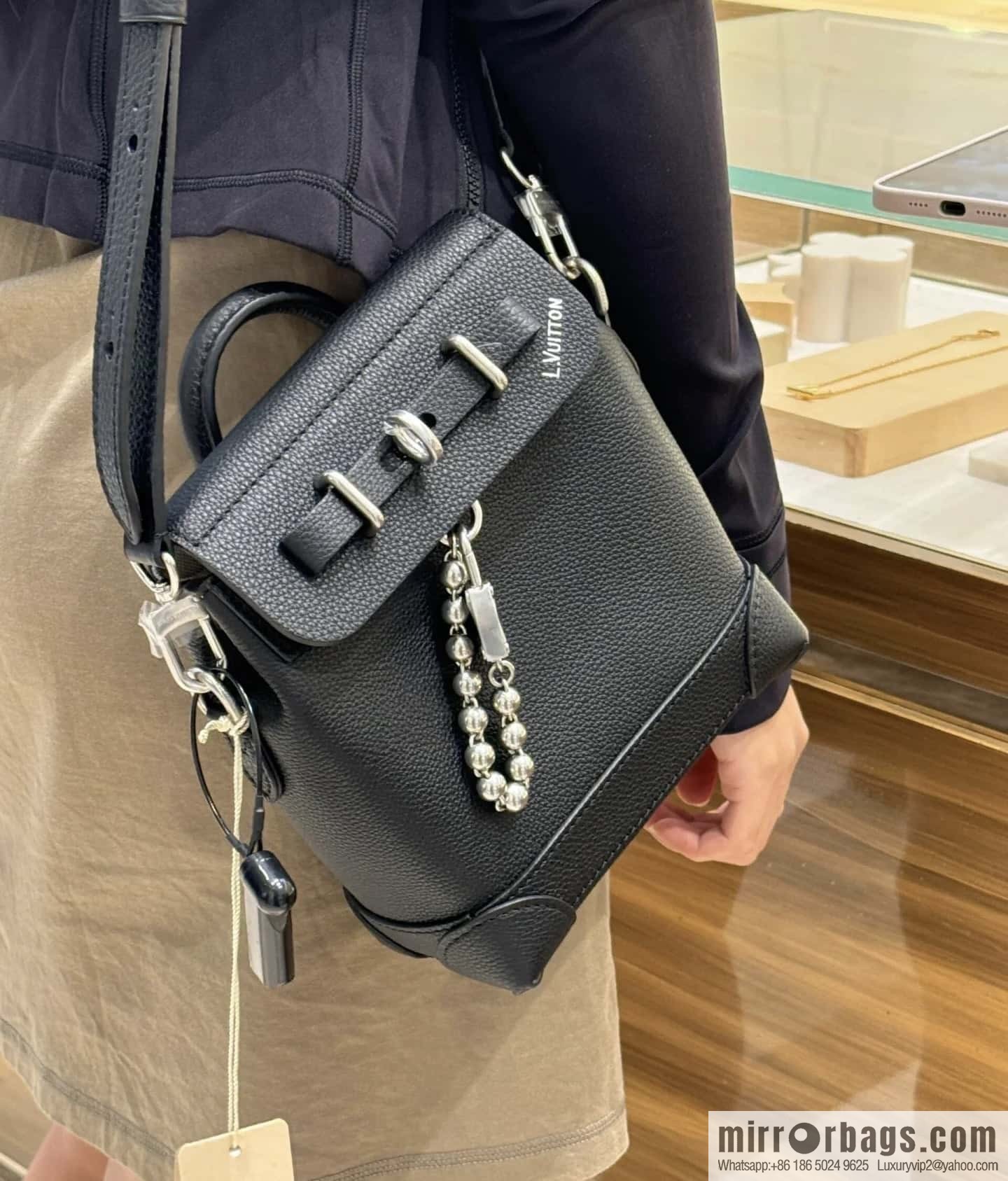 [Boutique‑grade] M11637 black full leather, mini schoolbag