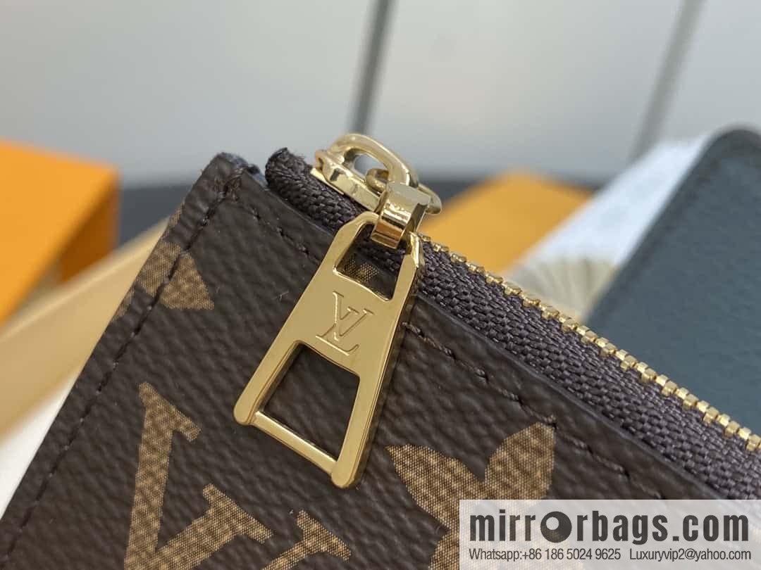 [Boutique‑grade] M82398 khaki, three-fold wallet series Victorine wallet