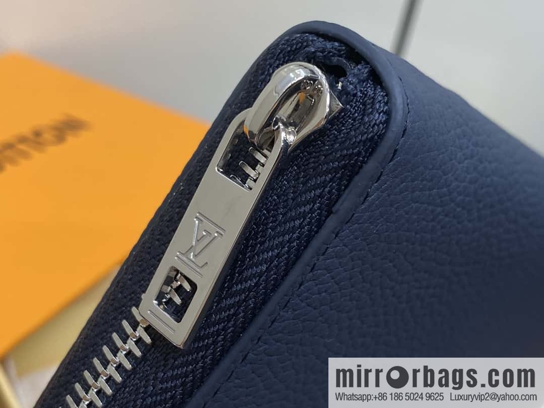 [Premium‑quality] M80334 blue, full leather single zipper wallet series, this horizontal Zippy wallet.
