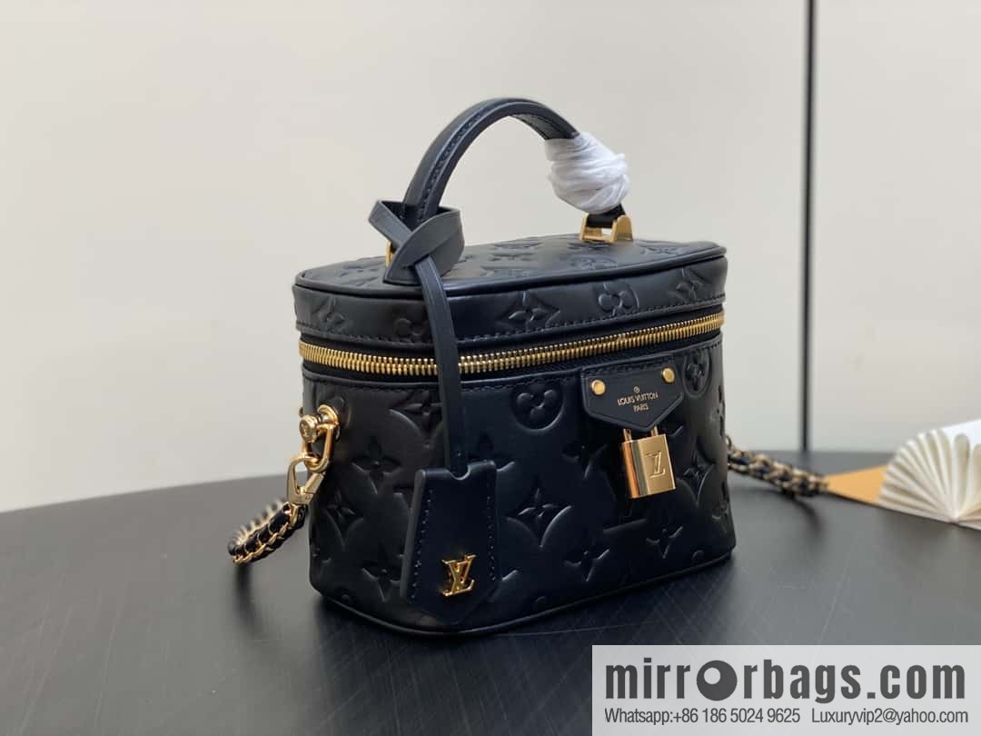 [Boutique‑grade] M25123 black, full leather embossed cosmetic bag series, variable size chip version M25219 white M25123 black, this Vanity small handbag.
