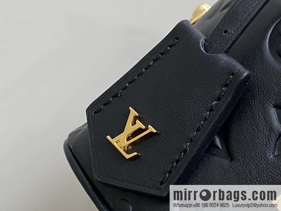 [Boutique‑grade] M25123 black, full leather embossed cosmetic bag series, variable size chip version M25219 white M25123 black, this Vanity small handbag.
