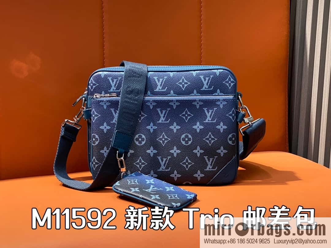 [Premium‑quality] M11592 blue gradual change men's bag three-piece series, variable code chip version, the latest Trio mailman bag