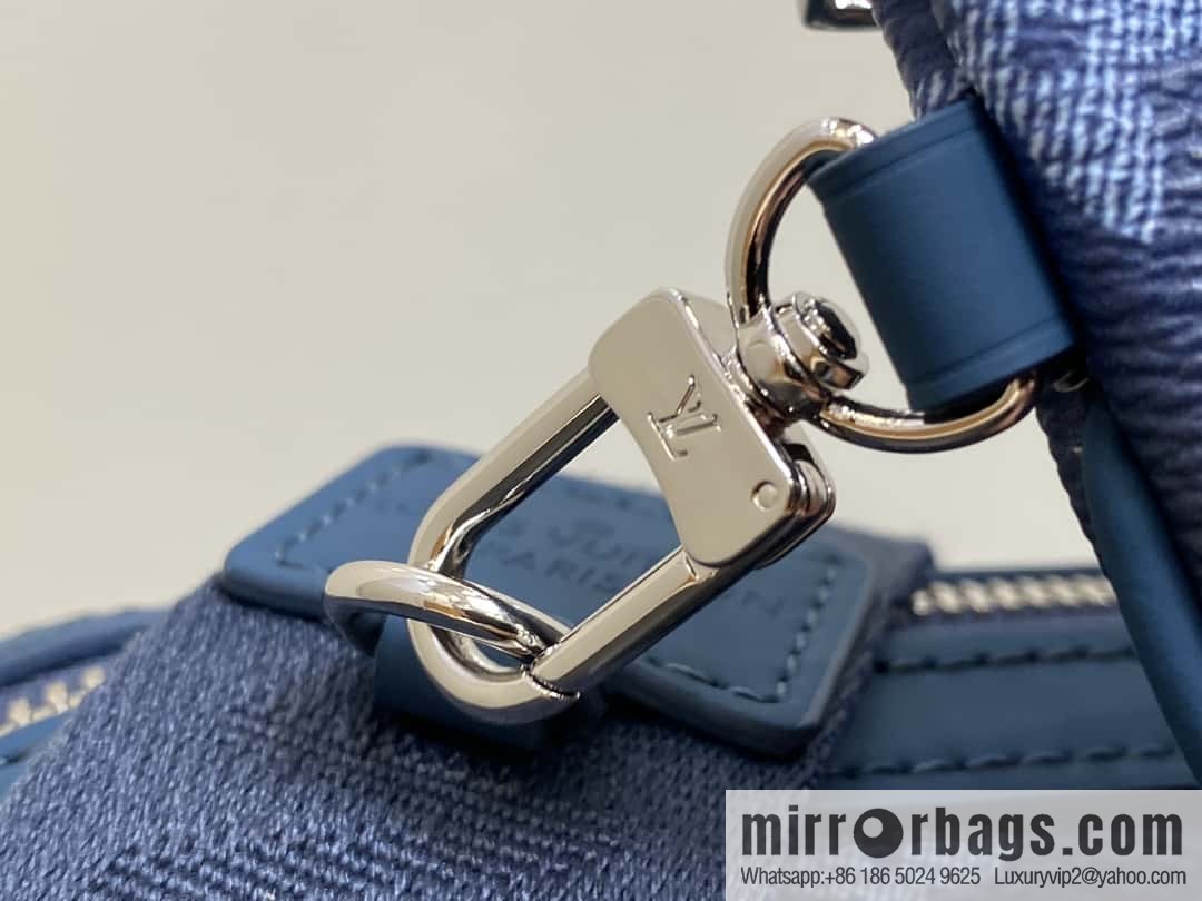 [Premium‑quality] M11592 blue gradual change men's bag three-piece series, variable code chip version, the latest Trio mailman bag
