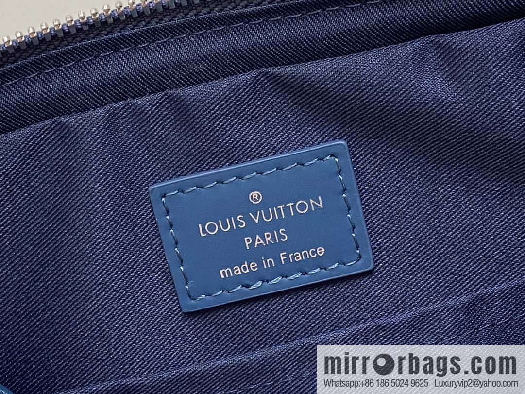 [Premium‑quality] M11592 blue gradual change men's bag three-piece series, variable code chip version, the latest Trio mailman bag