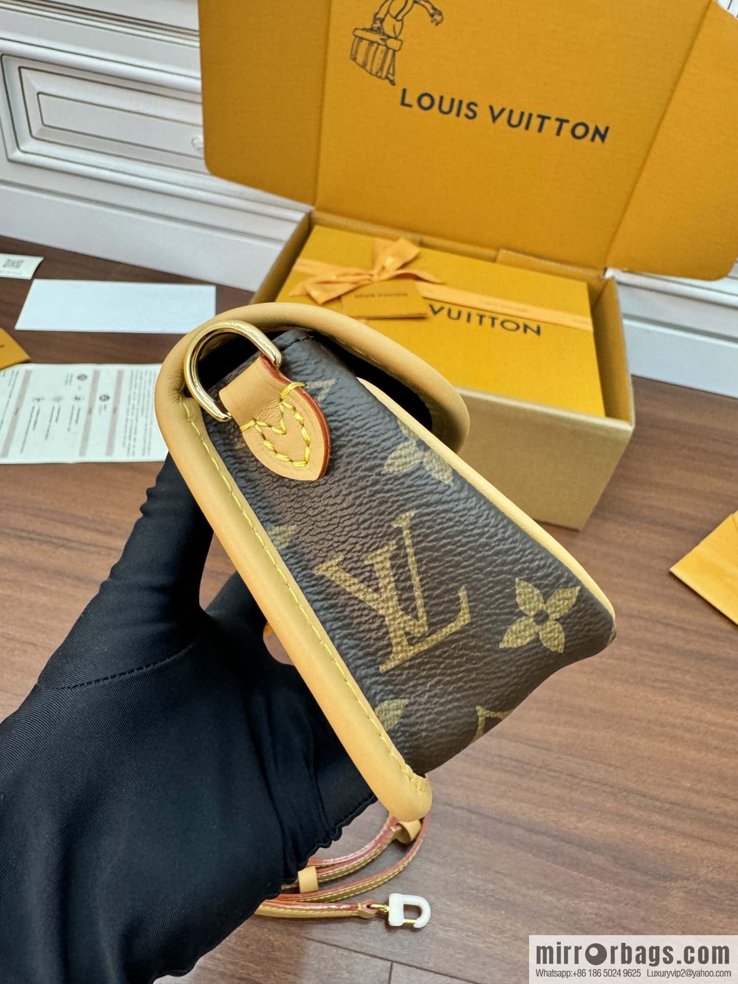 LV M83298 Nano Diane