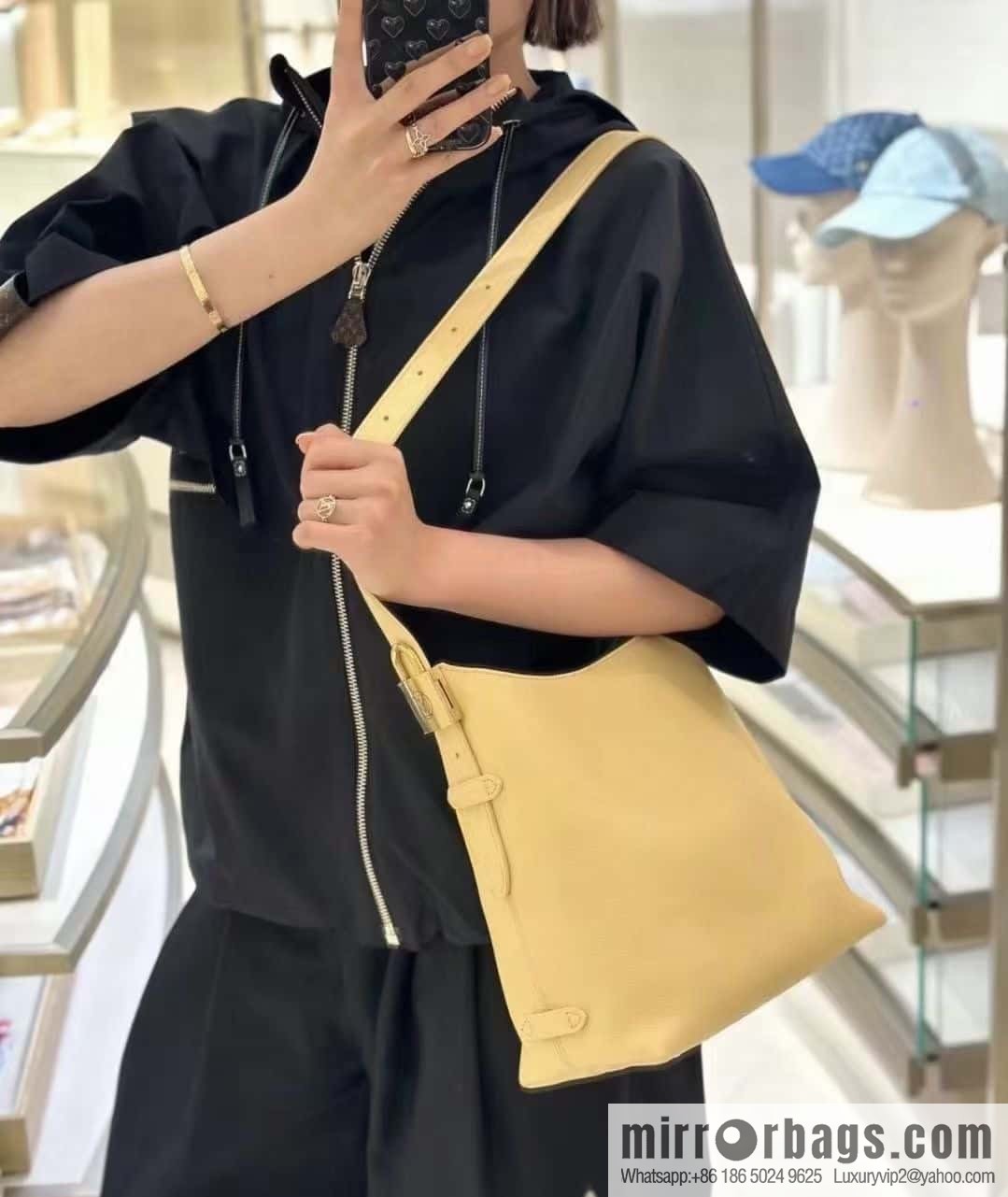 LV M25353 New Low Key Hobo PM