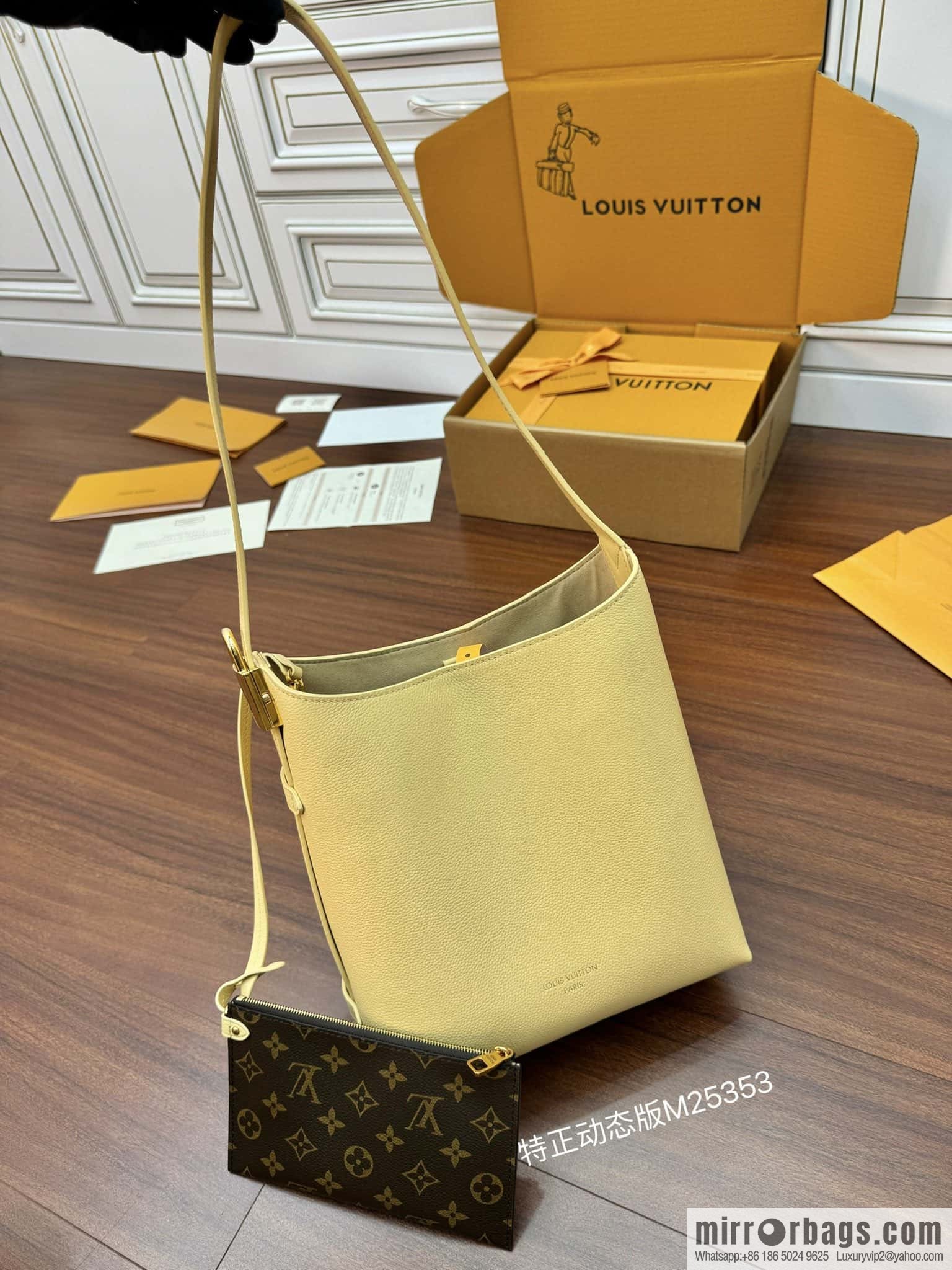 LV M25353 New Low Key Hobo PM