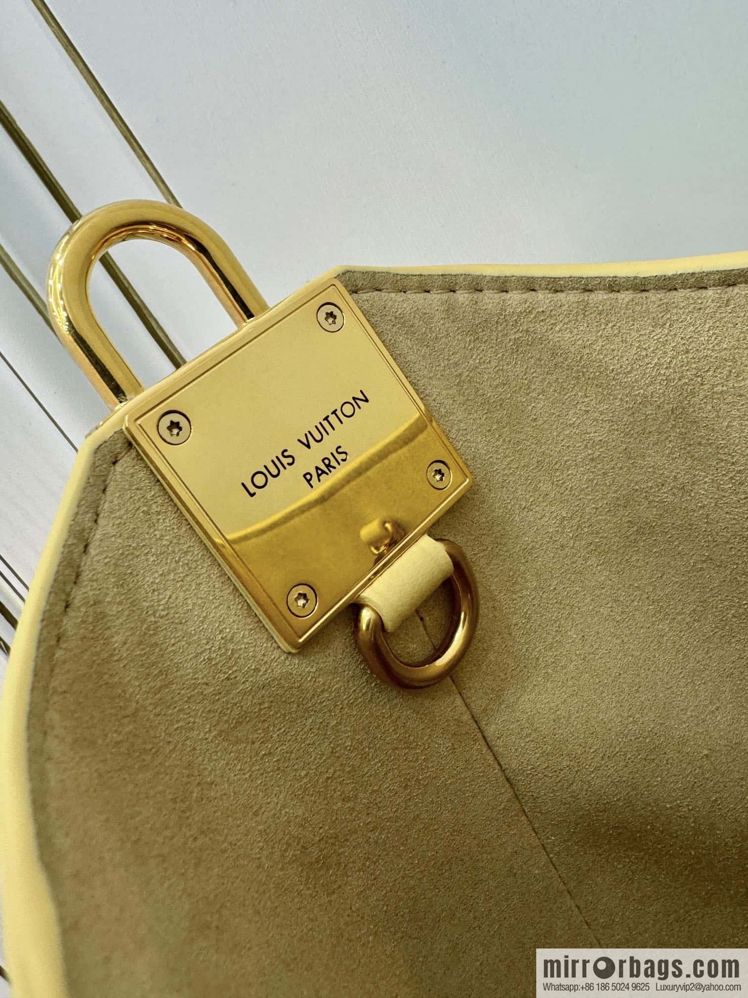 LV M25353 New Low Key Hobo PM