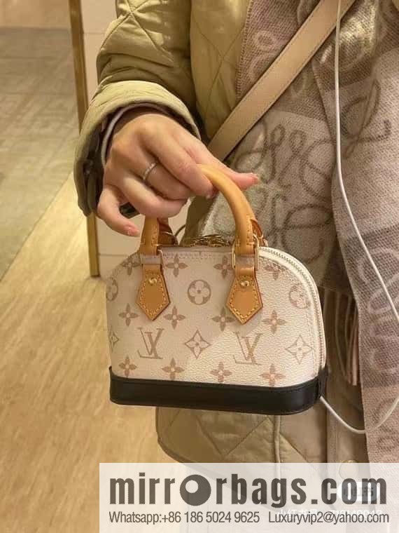 LV M46895 Nano Alma