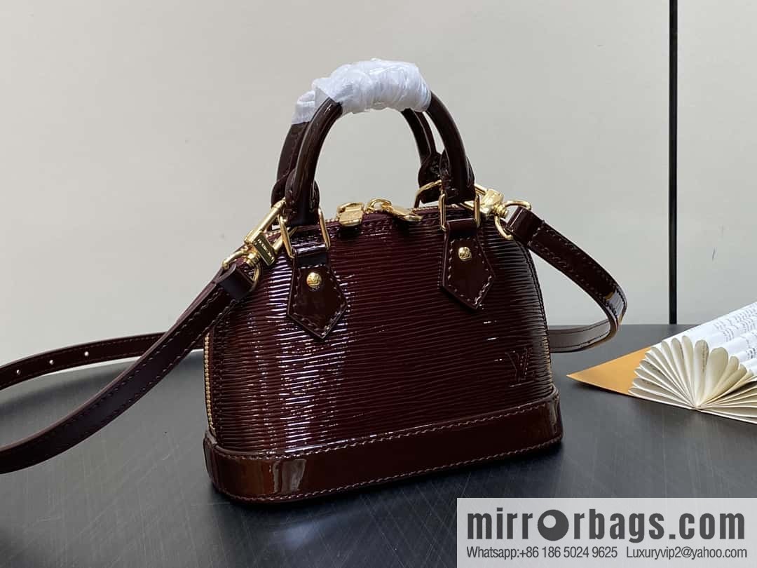 [Boutique‑grade] M81945 burgundy patent leather, patent leather shell bag series Nano Alma shell handbag M81945 83282 water ripple (mirror patent leather) classic Alma handbag