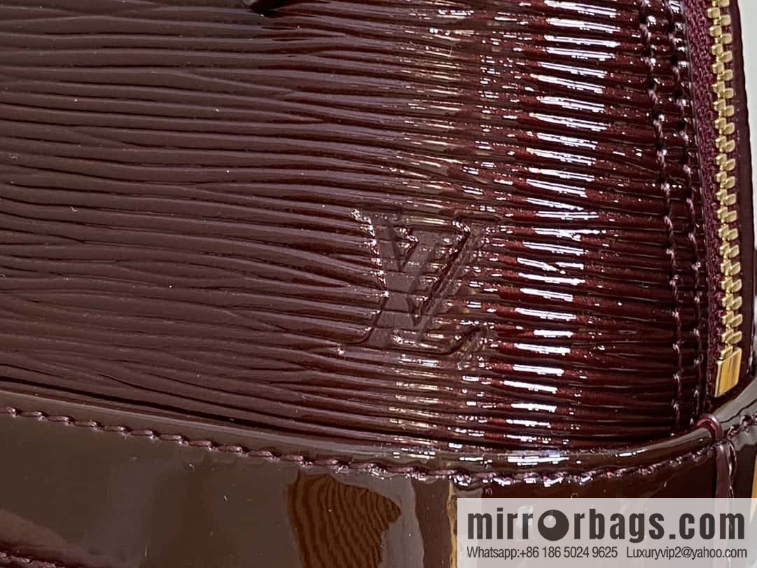 [Boutique‑grade] M81945 burgundy patent leather, patent leather shell bag series Nano Alma shell handbag M81945 83282 water ripple (mirror patent leather) classic Alma handbag