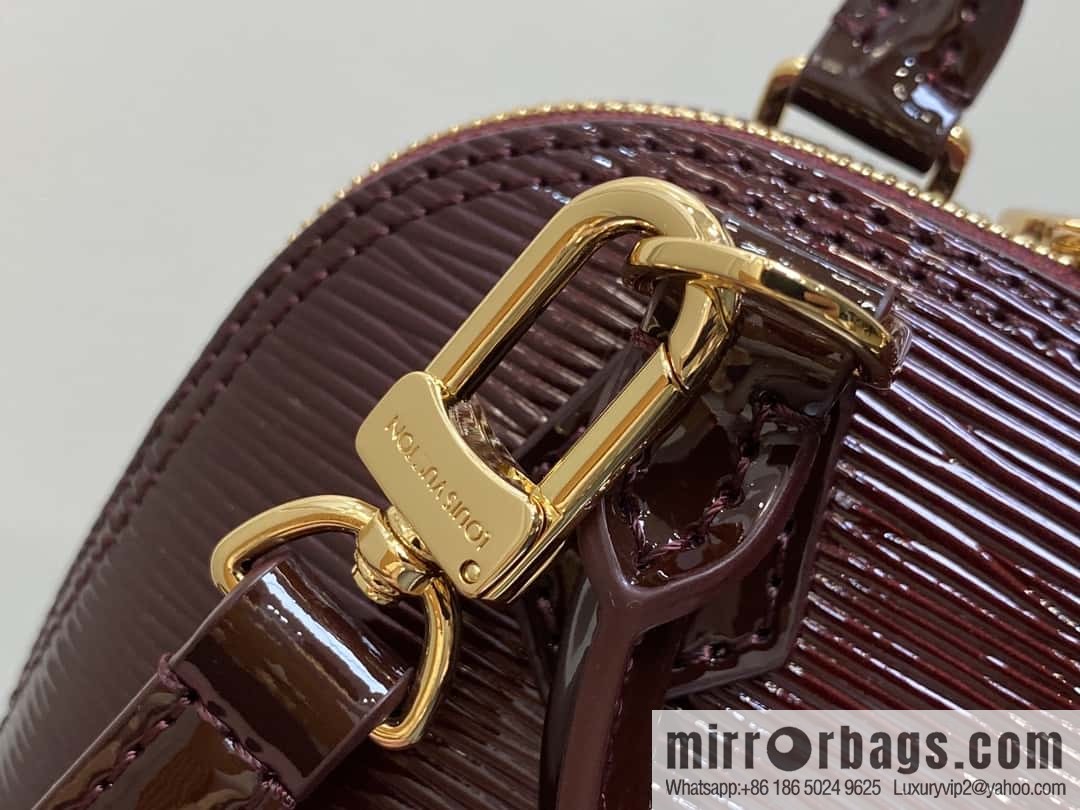 [Boutique‑grade] M81945 burgundy patent leather, patent leather shell bag series Nano Alma shell handbag M81945 83282 water ripple (mirror patent leather) classic Alma handbag