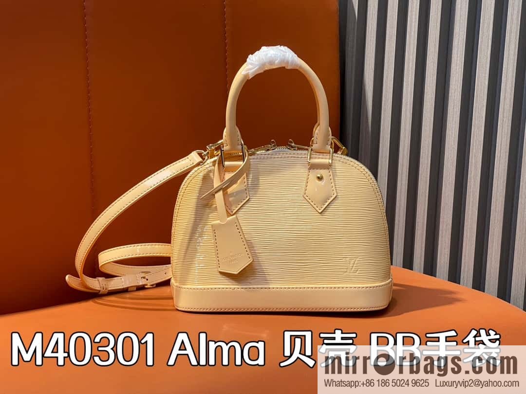 [Boutique‑grade] M40301 apricot patent leather, water ripple shell bag series Alma shell BB handbag