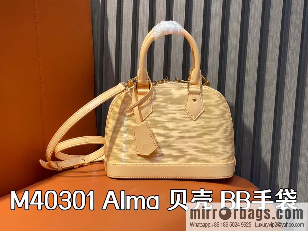 [Boutique‑grade] M40301 apricot patent leather, water ripple shell bag series Alma shell BB handbag