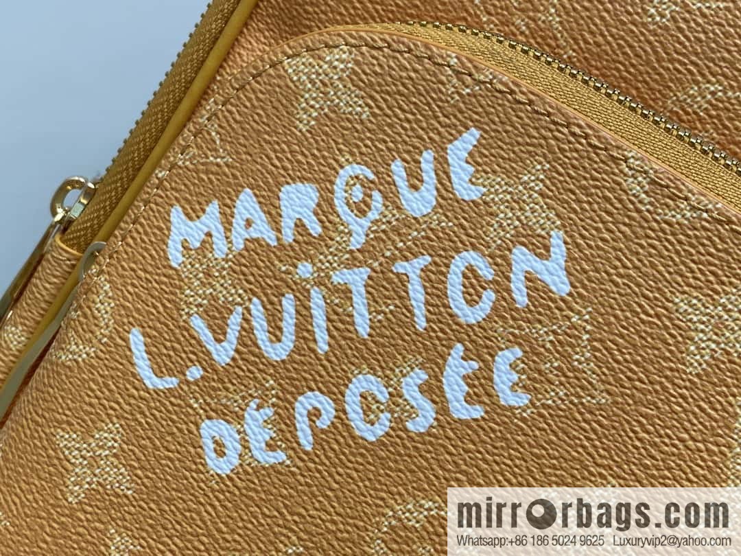 [Boutique‑grade] M12869 yellow (silk screen) men's bag breast bag series Avenue Slingbag NM handbag