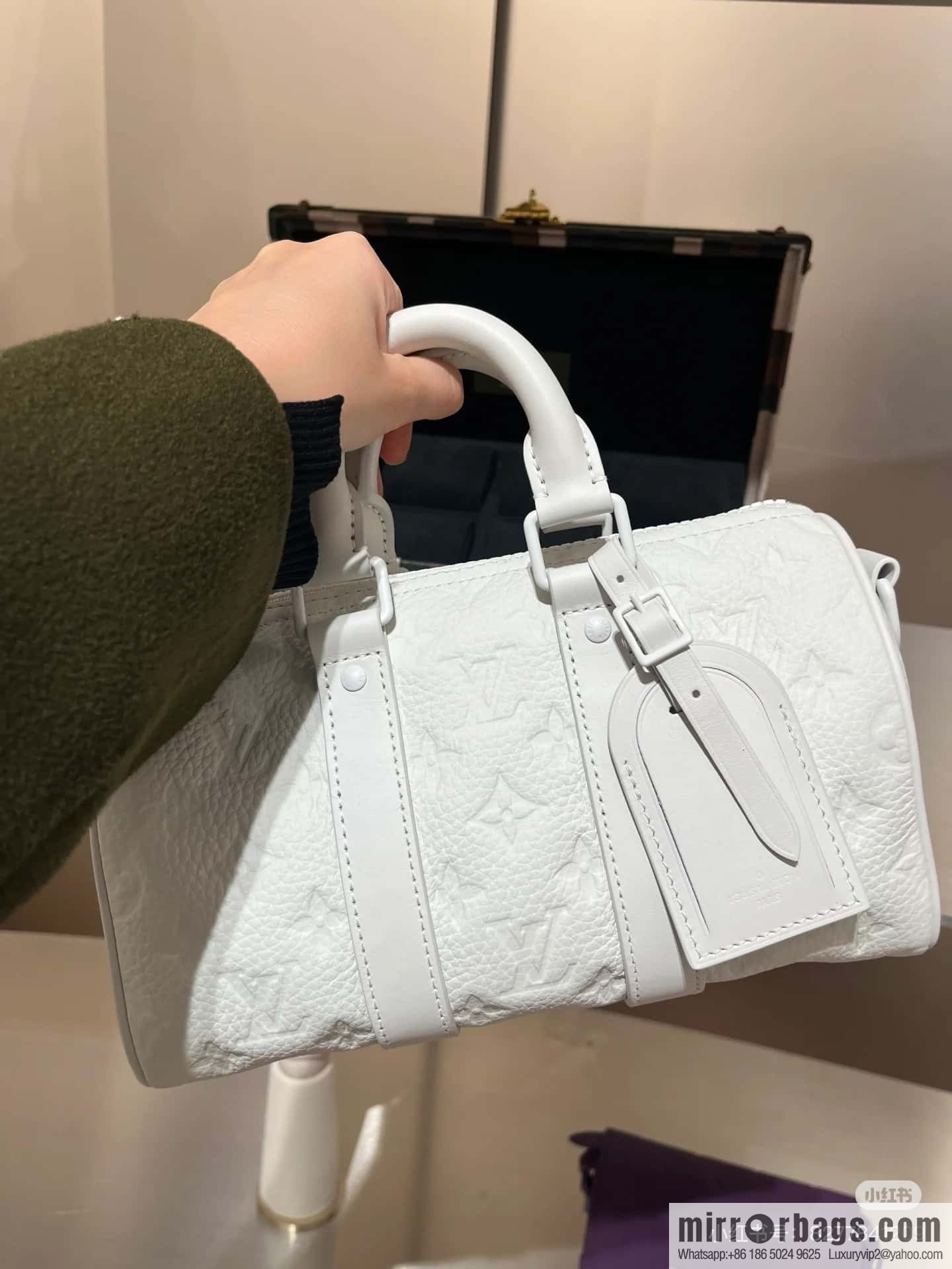 [Boutique‑grade] M24434 white full leather embossed, men's bag pillow bag series, classic Keepall travel bag
