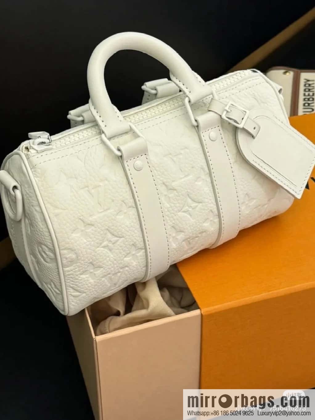 [Boutique‑grade] M24434 white full leather embossed, men's bag pillow bag series, classic Keepall travel bag
