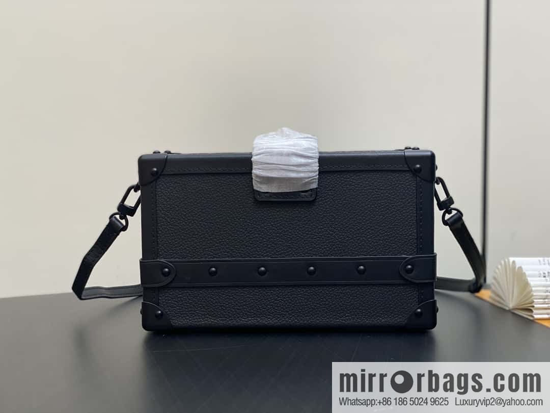 [Boutique‑grade] M24303 black black buckle, box bag series PETITE MALLE handbag