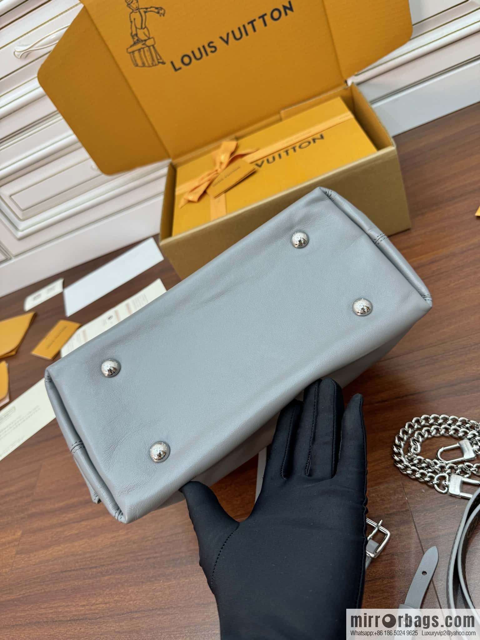 LV M12579 New CARRYALL CARGO Small Handbag of the Season