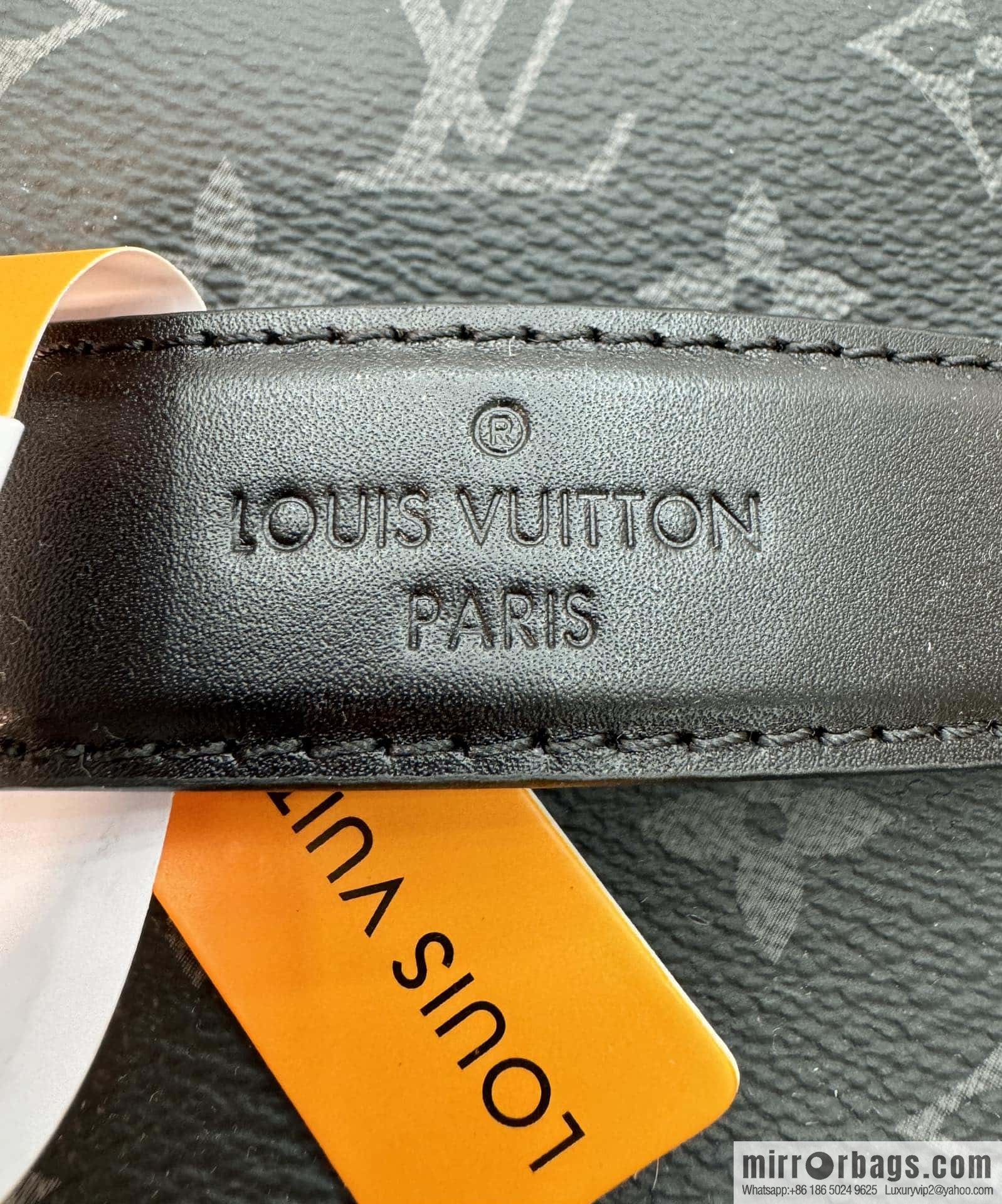 LV M11508 Toiletry Bag