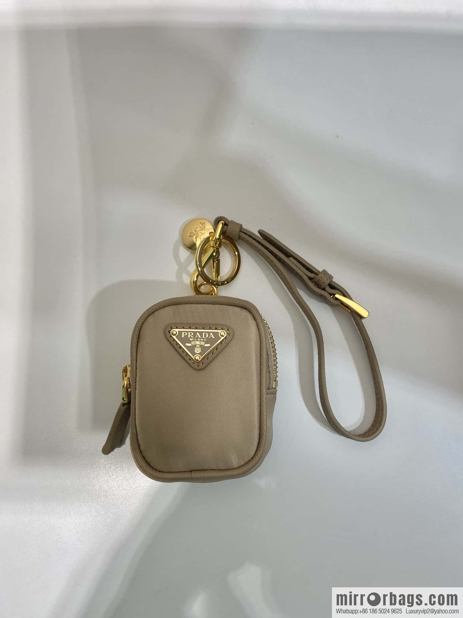 PRADA 🎉 Mini Bag 🎉 1TT200 New 🎉🎉 apricot