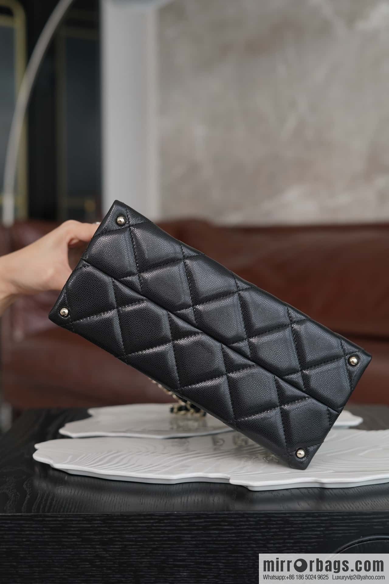 CHANEL 24p handle Kelly box, black large AS4712