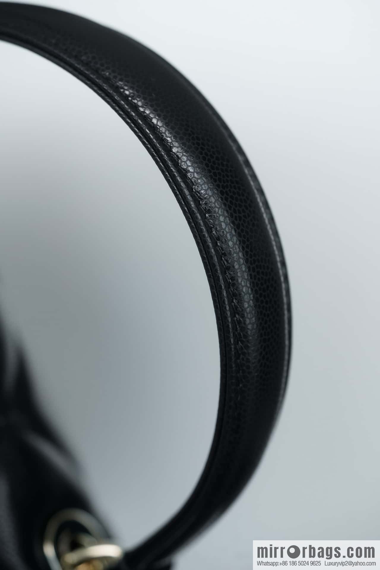 CHANEL 24p handle Kelly box, black large AS4712