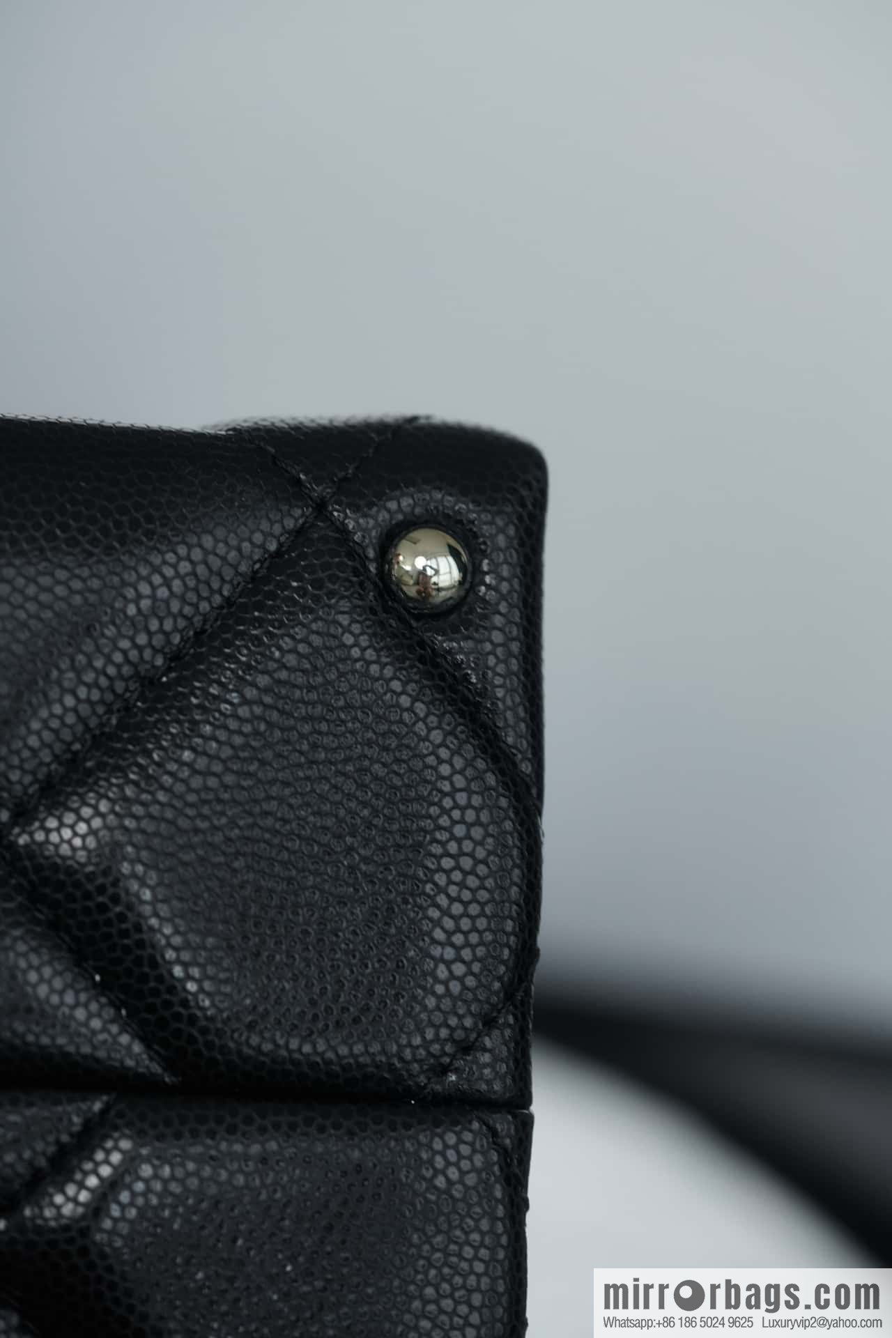 CHANEL 24p handle Kelly box, black large AS4712