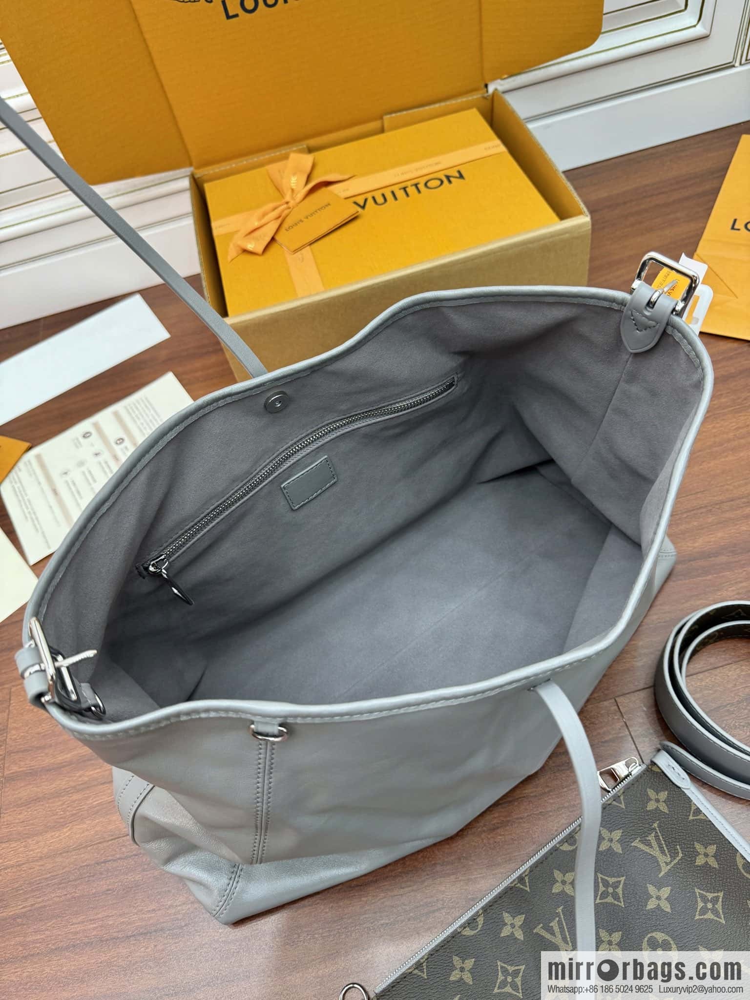 LV M12583 new CARRYALL DARK medium handbag of the season