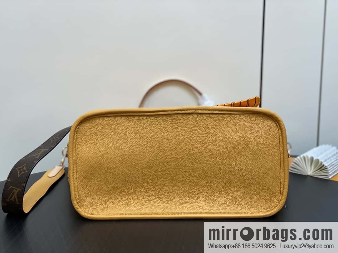 [Premium‑quality] M11947 presbyopia yellow, available on both sides, variable code chip version, shopping bag series NEVERFULL medium handbag