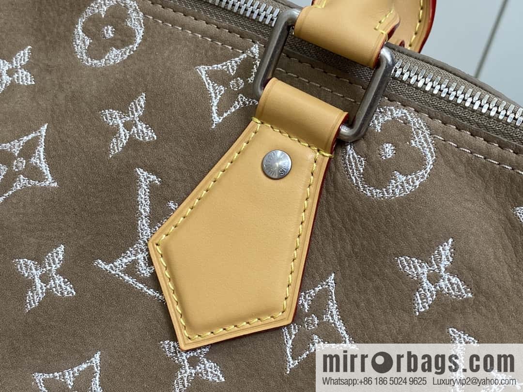 [Boutique‑grade] M24431 polished apricot, pillow bag speedy series P9 Bandoulière 40 Monogram Leather handbag