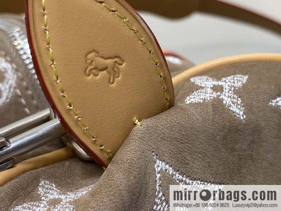 [Boutique‑grade] M24431 polished apricot, pillow bag speedy series P9 Bandoulière 40 Monogram Leather handbag