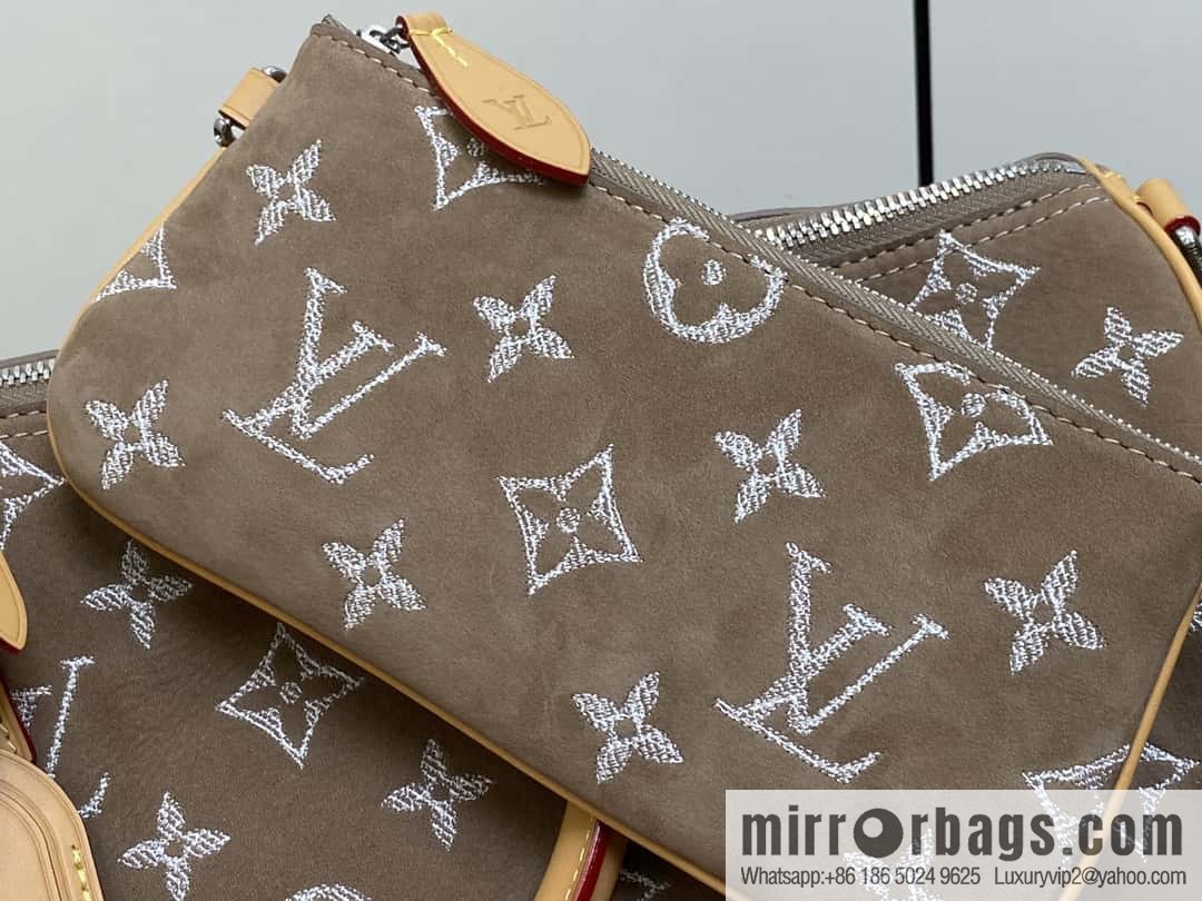 [Boutique‑grade] M24431 polished apricot, pillow bag speedy series P9 Bandoulière 40 Monogram Leather handbag