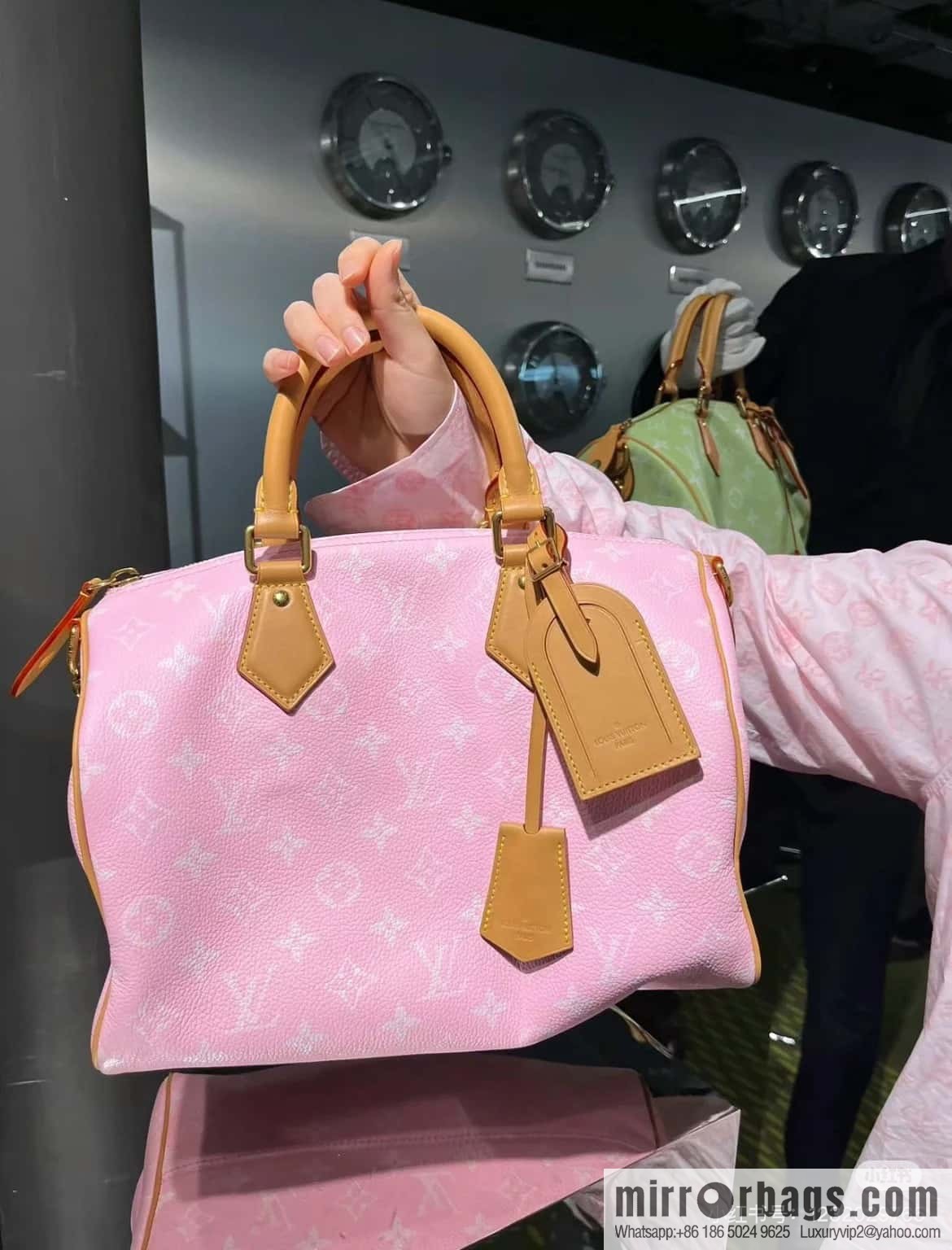 [Boutique‑grade] M21109 pink, all-leather pillow bag speedy series SPEEDY P9 BANDOULIZRE 30 handbag