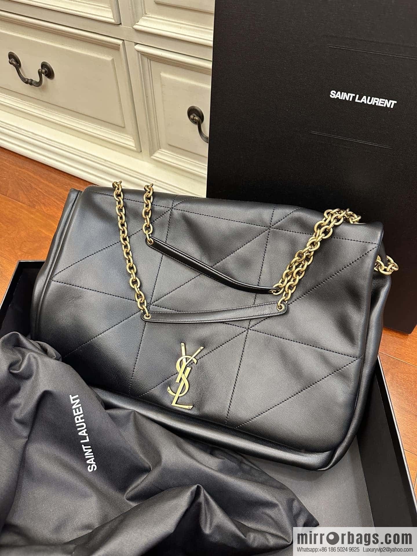 YSL 𝗝𝗔𝗠𝗜𝗘_ large sheepskin handbag 742431