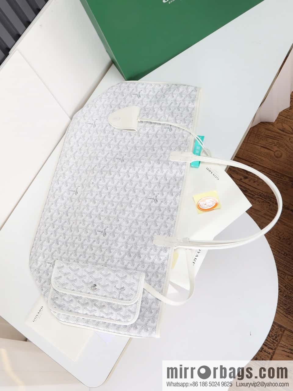 [Premium quality, original materials] Goyard reversible anjous double-sided tray extra large white tray bag