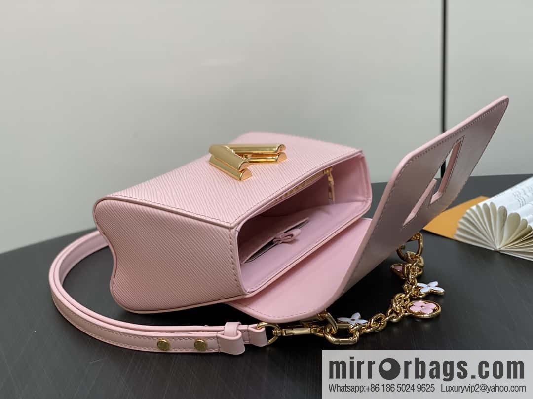 [Boutique‑grade] M11725 pink, water ripple Twist series TWIST small handbag