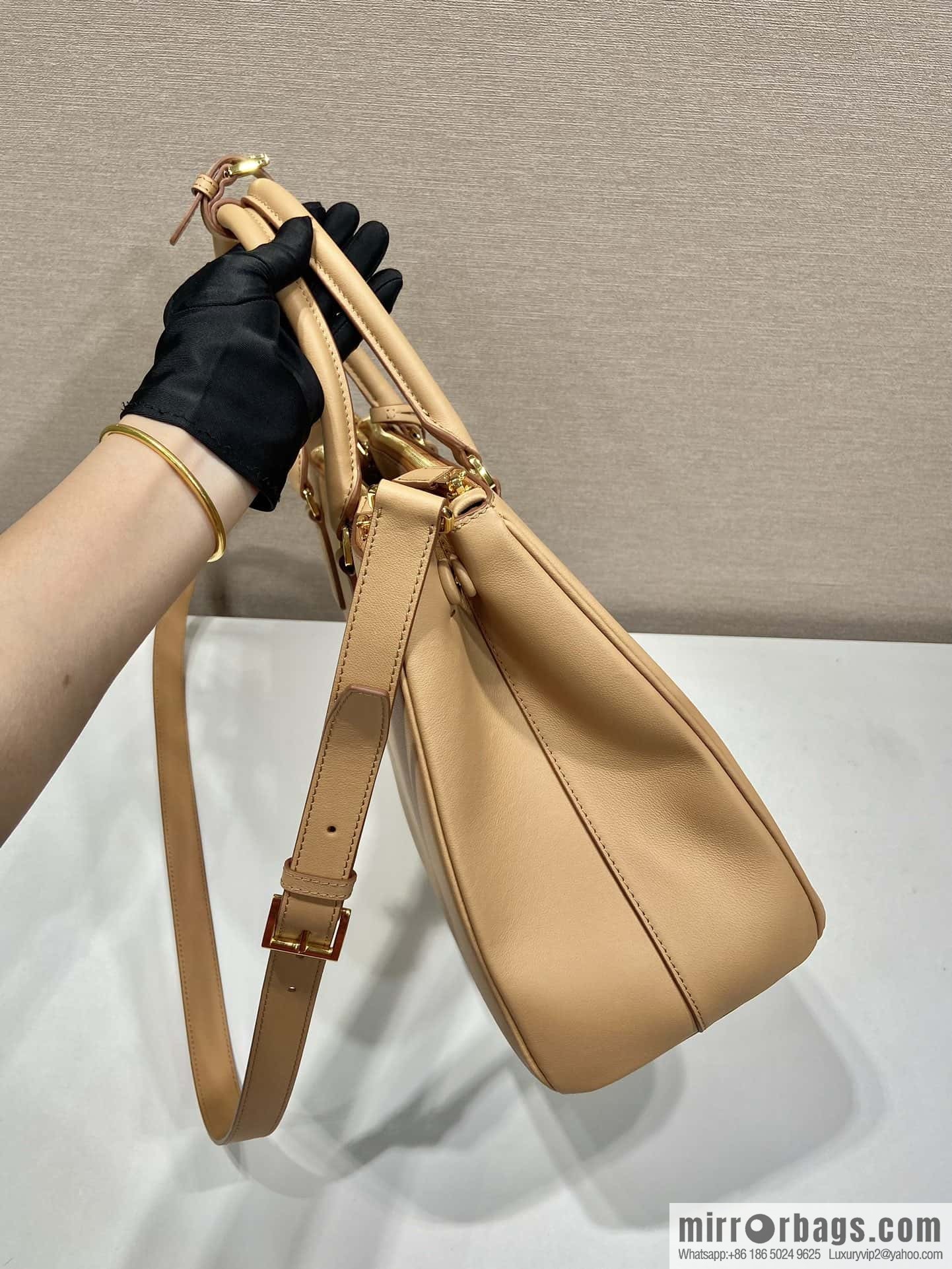 🎉New killer bag 🎉 1BA446 plus size plain weave 🎉 apricot
