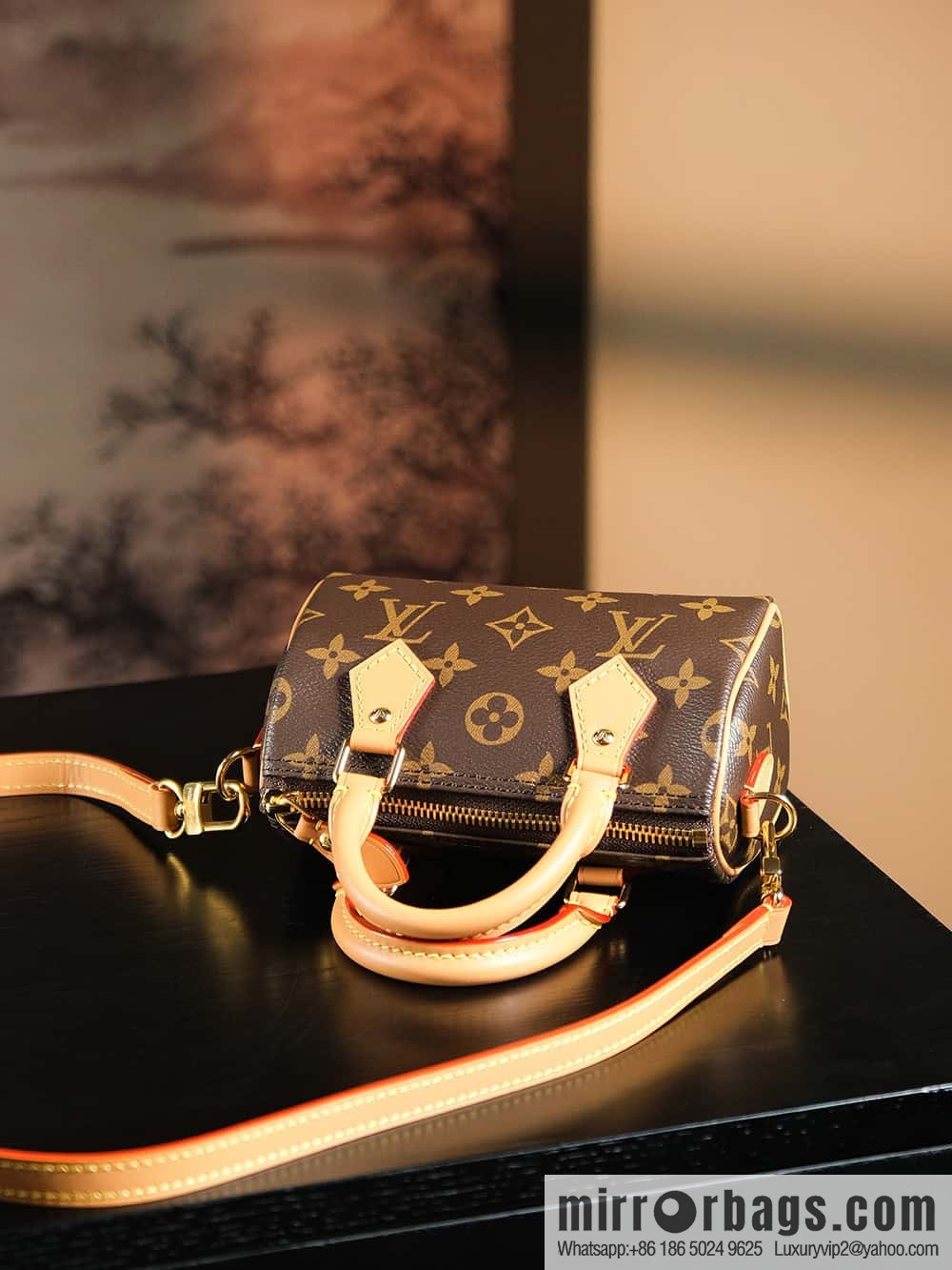 LV ππππ ππππππ ππππ chip diamond beating code pillow bag series M81085