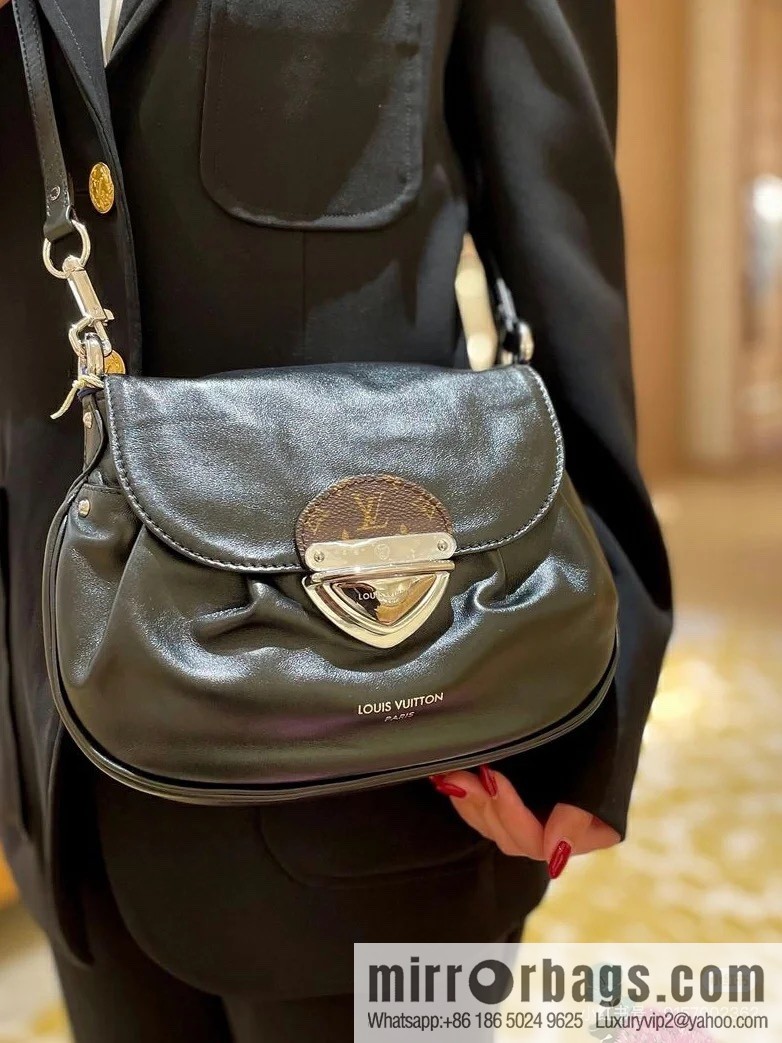 [Boutique‑grade] M12192 black full leather, underarm bag ingot bag series, the new SUNSET VIBE handbag of the season