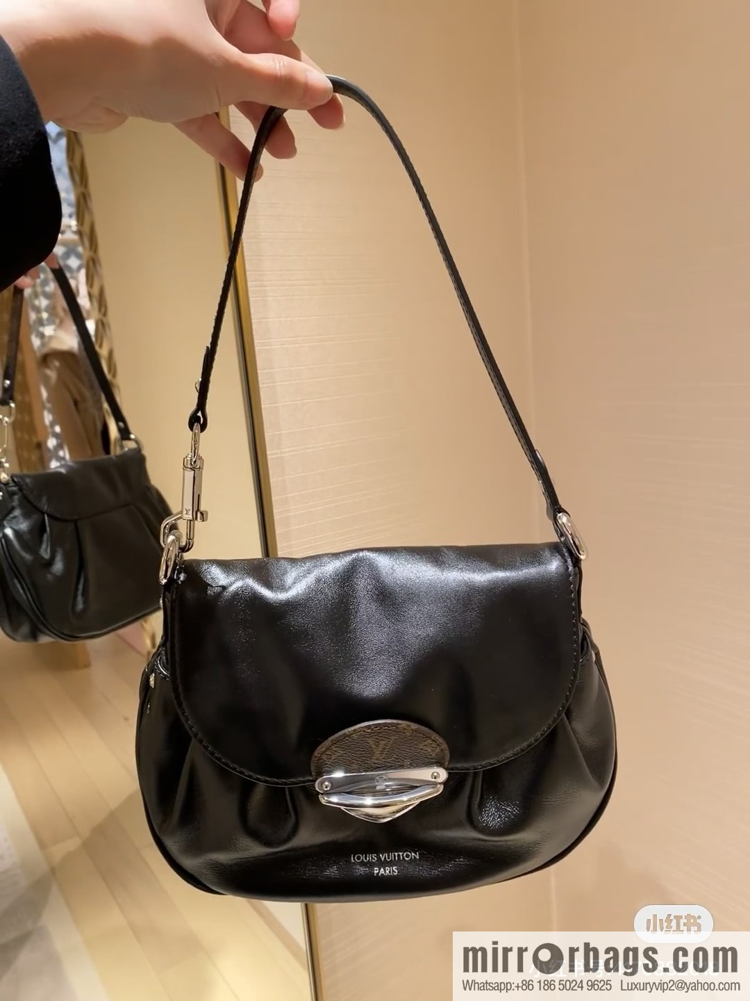 [Boutique‑grade] M12192 black full leather, underarm bag ingot bag series, the new SUNSET VIBE handbag of the season