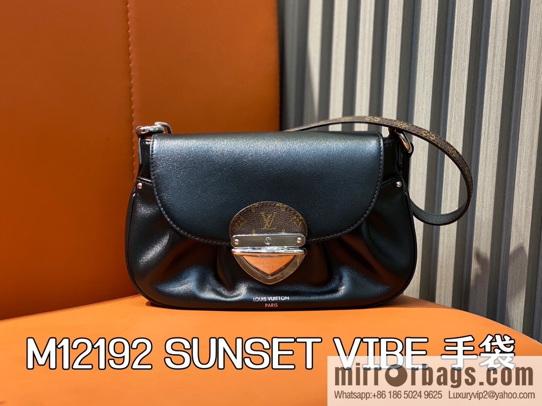 [Boutique‑grade] M12192 black full leather, underarm bag ingot bag series, the new SUNSET VIBE handbag of the season