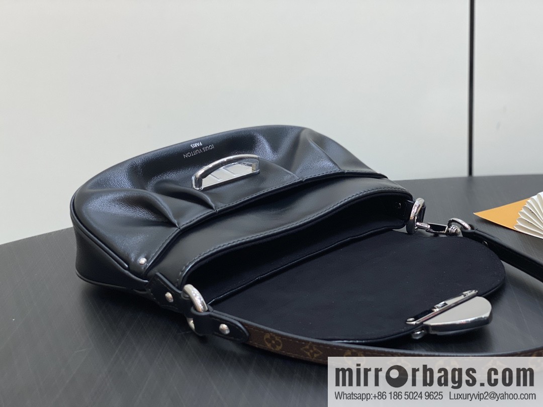 [Boutique‑grade] M12192 black full leather, underarm bag ingot bag series, the new SUNSET VIBE handbag of the season