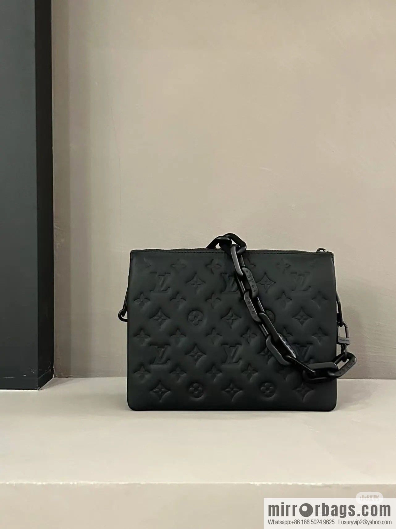 [Boutique‑grade] M11370 black full leather embossed, chain bag series, the new COUSSIN small handbag of the season