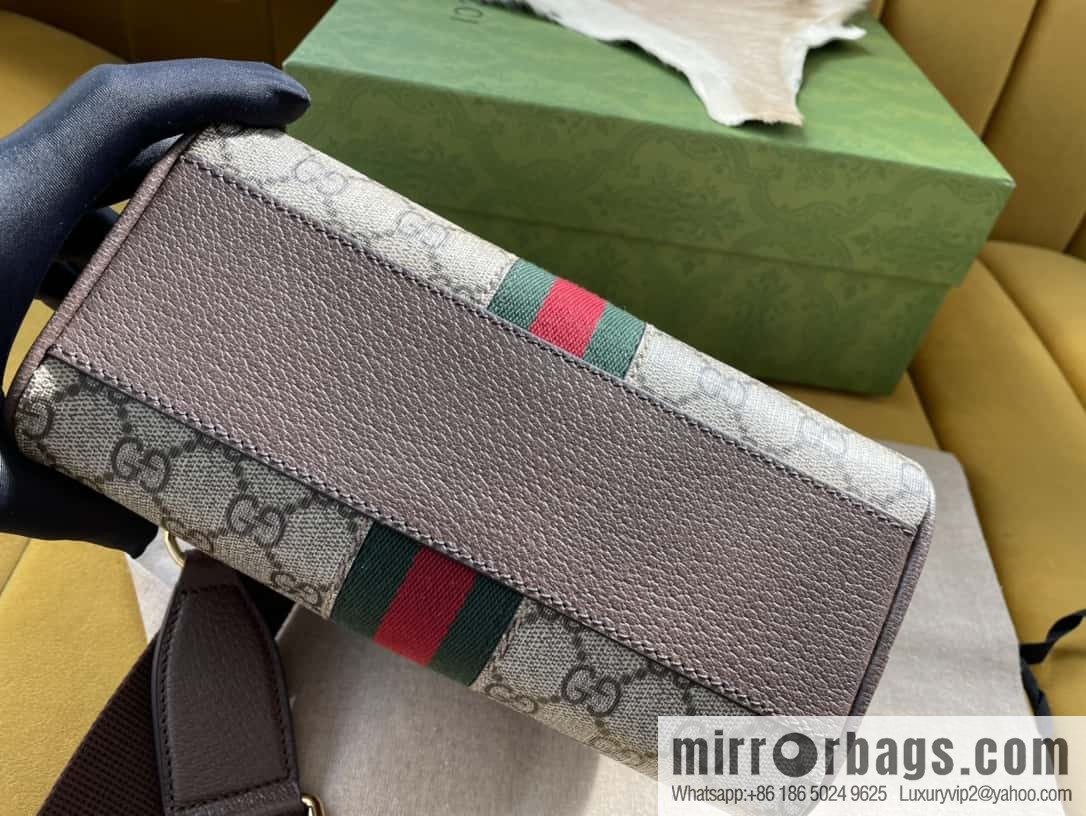 [Original leather] GG Supreme canvas 724606